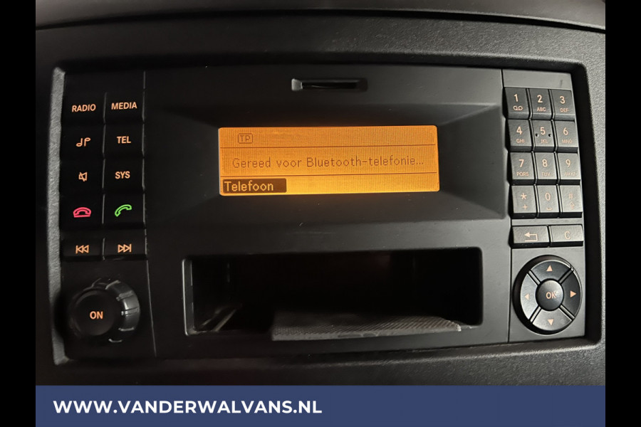 Mercedes-Benz Sprinter 316 CDI 164pk L2H1 Euro6 Airco | Camera | Navigatie | 2800kg Trekhaak | Cruisecontrol Chauffeursstoel, Parkeersensoren