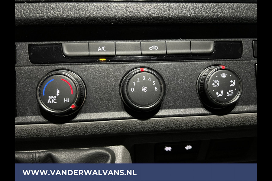 Volkswagen Crafter 2.0 TDI 141pk L4H3 L3H2 Euro6 Airco | Camera | Apple Carplay | Android Auto | Parkeersensoren Bijrijdersbank, 3000kg trekvermogen