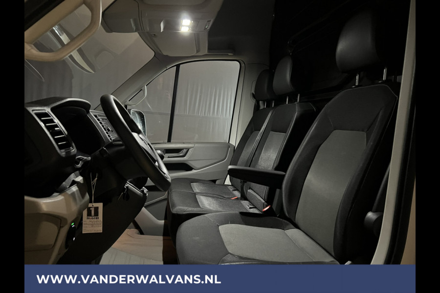 Volkswagen Crafter 2.0 TDI 141pk L4H3 L3H2 Euro6 Airco | Camera | Apple Carplay | Android Auto | Parkeersensoren Bijrijdersbank, 3000kg trekvermogen