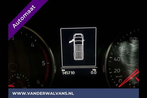 Volkswagen Crafter 2.0 TDI 141pk Automaat L3H2 L2H1 Euro6 Airco | Camera | Apple Carplay | 3000kg Trekhaak | Navigatie Android Auto, Bijrijdersbank