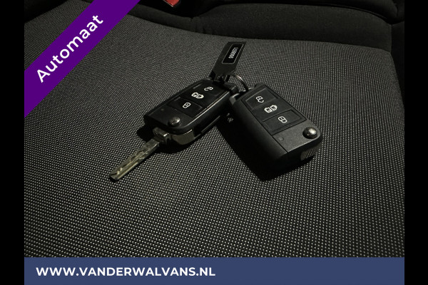 Volkswagen Crafter 2.0 TDI 141pk Automaat L3H2 L2H1 Euro6 Airco | Camera | Apple Carplay | 3000kg Trekhaak | Navigatie Android Auto, Bijrijdersbank