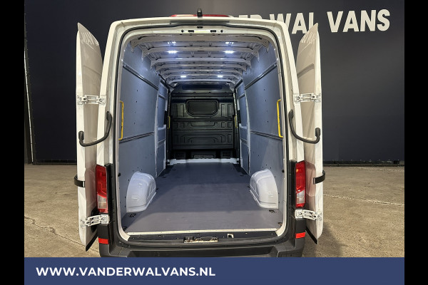 Volkswagen Crafter 2.0 TDI 141pk L4H3 L3H2 Euro6 Airco | 2x zijdeur | Camera | Apple Carplay | Android Auto, Parkeersensoren, Bijrijdersbank