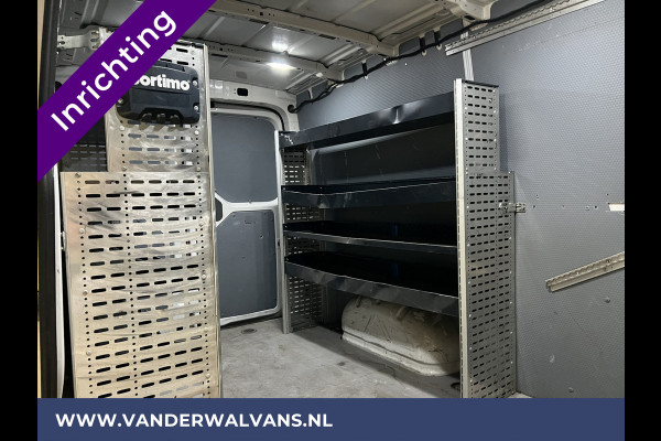 Volkswagen Crafter 2.0 TDI 140 pk L3H2 L2H1 Inrichting Euro6 Airco | Camera | Apple Carplay | Andoid Auto 3000kg Trekhaak, Parkeersensoren, Bijrijdersbank