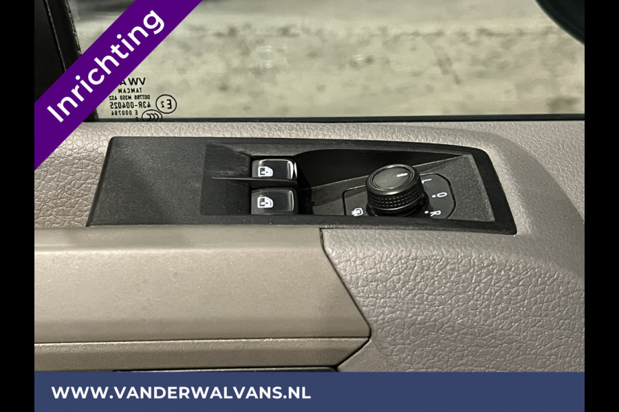 Volkswagen Crafter 2.0 TDI 140 pk L3H2 L2H1 Inrichting Euro6 Airco | Camera | Apple Carplay | Andoid Auto 3000kg Trekhaak, Parkeersensoren, Bijrijdersbank