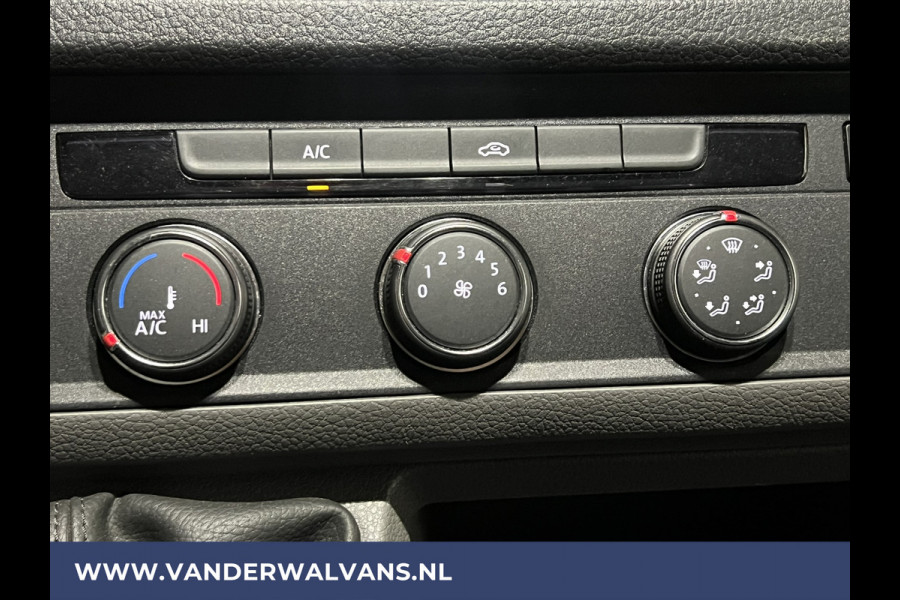 Volkswagen Crafter 2.0 TDI 141pk L3H3 L2H2 Euro6 Airco | Camera | Apple Carplay | Android Auto | Cruisecontrol Parkeersensoren, Bijrijdersbank
