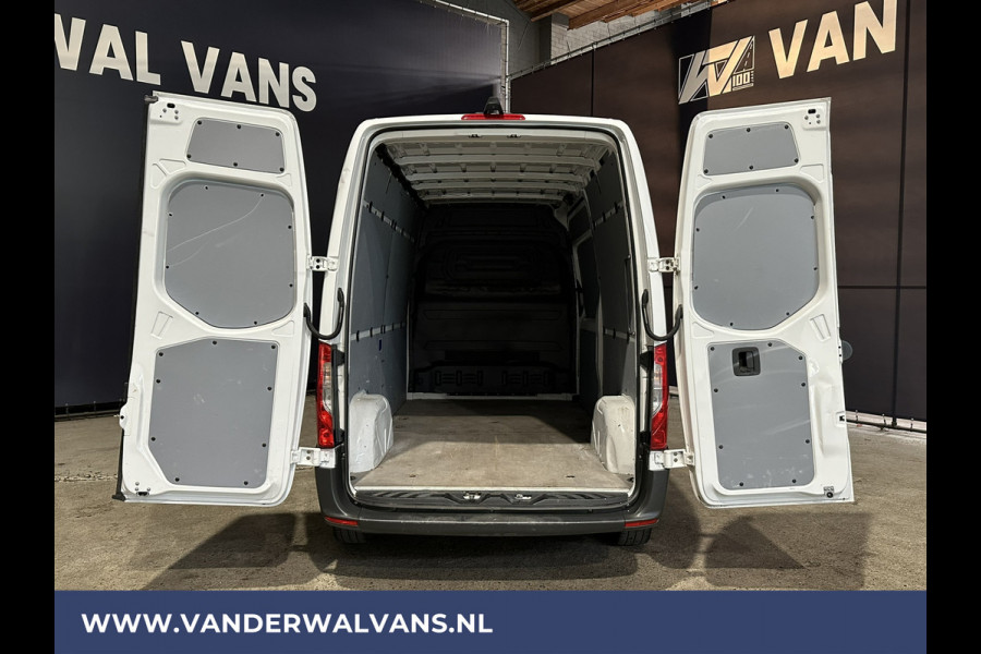 Mercedes-Benz Sprinter 314 CDI 143pk L2H2 Euro6 Airco | Camera | Navigatie | Apple Carplay | Android Auto Bijrijdersbank