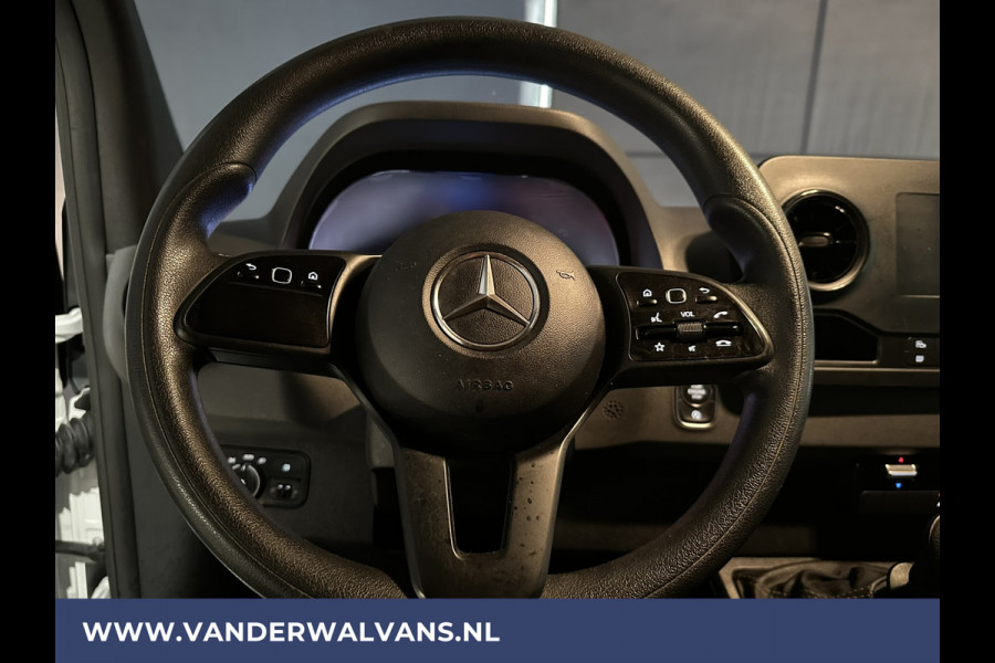 Mercedes-Benz Sprinter 314 CDI 143pk L2H2 Euro6 Airco | Camera | Navigatie | Apple Carplay | Android Auto Bijrijdersbank