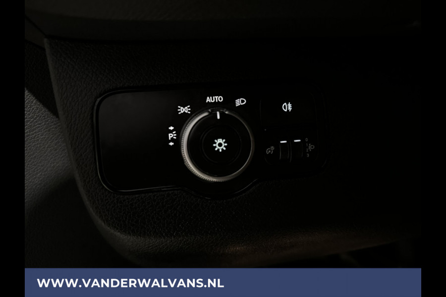 Mercedes-Benz Sprinter 314 CDI 143pk L2H2 Euro6 Airco | Camera | Navigatie | Apple Carplay | Android Auto Bijrijdersbank