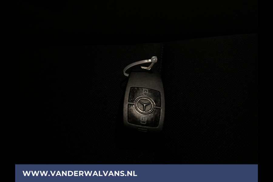 Mercedes-Benz Sprinter 314 CDI 143pk L2H2 Euro6 Airco | Camera | Navigatie | Apple Carplay | Android Auto Bijrijdersbank