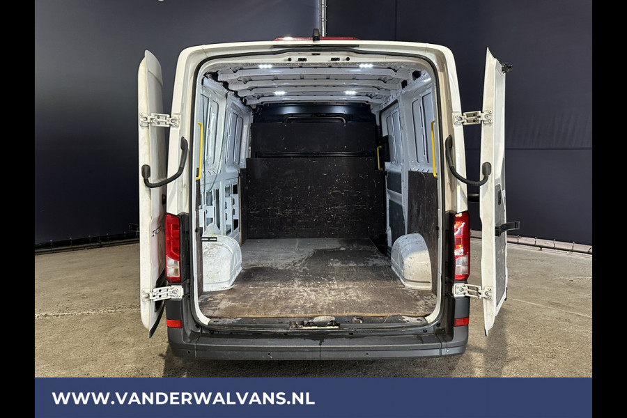 Volkswagen Crafter 2.0 TDI L3H2 L2H1 Euro6 Airco | Camera | Apple Carplay | Android Auto | Parkeersensoren Verwarmde voorruit, Bijrijdersbank