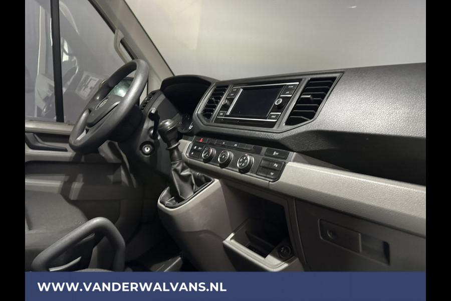 Volkswagen Crafter 2.0 TDI L3H2 L2H1 Euro6 Airco | Camera | Apple Carplay | Android Auto | Parkeersensoren Verwarmde voorruit, Bijrijdersbank