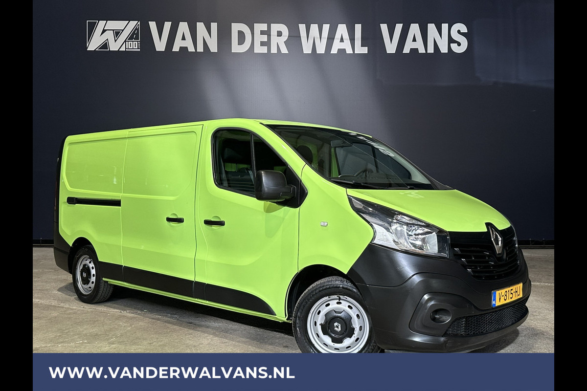 Renault Trafic 1.6 dCi 126pk L2H1 Euro6 Airco | Navigatie | Cruisecontrol | Trekhaak | Parkeersensoren Bijrijdersbank Renault Trafic 1.6 dCi 126pk L2H1 Euro6 Airco | Navigatie | Cruisecontrol | Trekhaak | Parkeersensoren Bijrijdersbank