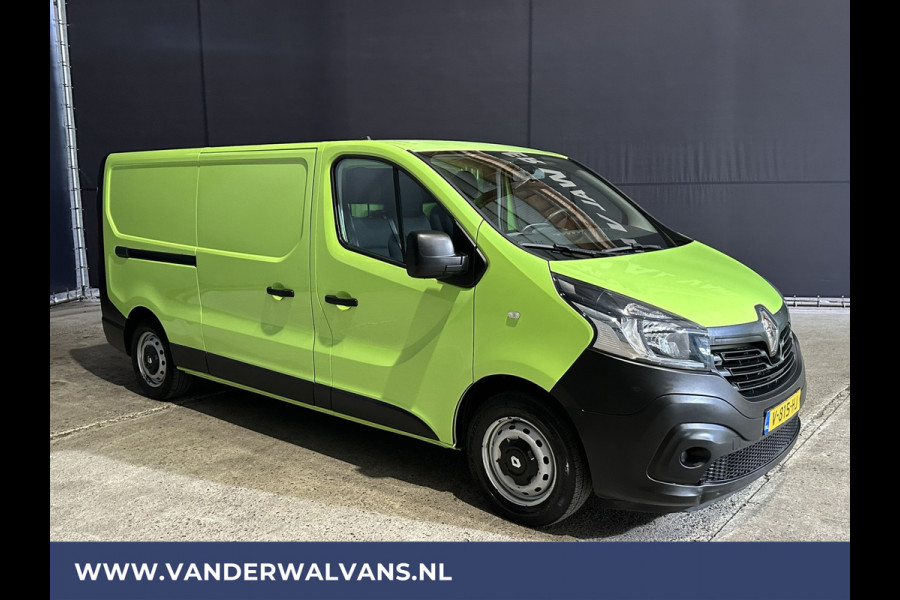 Renault Trafic 1.6 dCi 126pk L2H1 Euro6 Airco | Navigatie | Cruisecontrol | Trekhaak | Parkeersensoren Bijrijdersbank