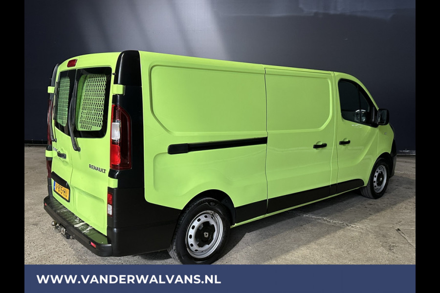 Renault Trafic 1.6 dCi 126pk L2H1 Euro6 Airco | Navigatie | Cruisecontrol | Trekhaak | Parkeersensoren Bijrijdersbank