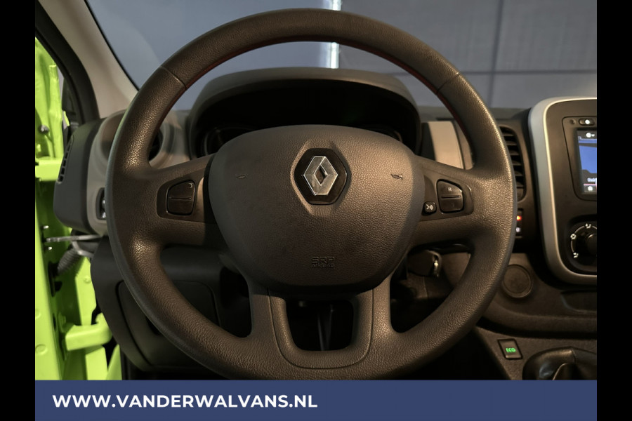 Renault Trafic 1.6 dCi 126pk L2H1 Euro6 Airco | Navigatie | Cruisecontrol | Trekhaak | Parkeersensoren Bijrijdersbank