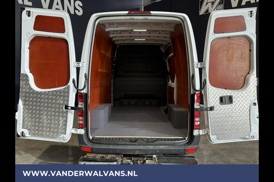 Mercedes-Benz Sprinter 316 CDI 163 pk L2H2 Euro6 Airco | Navigatie | 2800kg Trekhaak | Cruisecontrol Parkeersensoren
