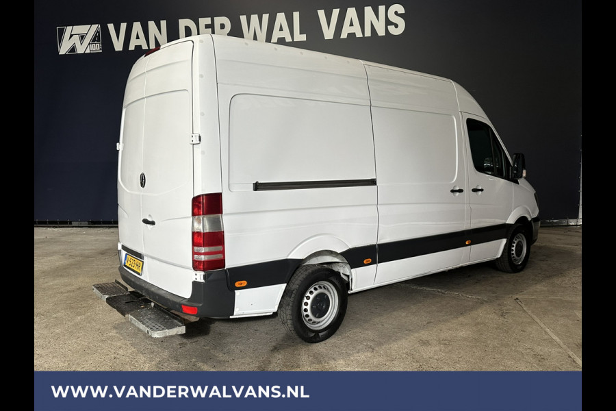 Mercedes-Benz Sprinter 316 CDI 163 pk L2H2 Euro6 Airco | Navigatie | 2800kg Trekhaak | Cruisecontrol Parkeersensoren