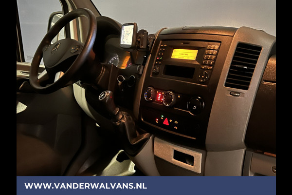 Mercedes-Benz Sprinter 316 CDI 163 pk L2H2 Euro6 Airco | Navigatie | 2800kg Trekhaak | Cruisecontrol Parkeersensoren