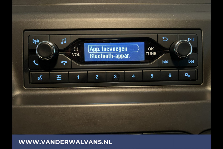 Ford Transit 2.0 TDCI 131pk L2H2 Euro6 Airco | LED | Cruisecontrol | Verwarmde voorruit | Parkeersensoren Bijrijdersbank