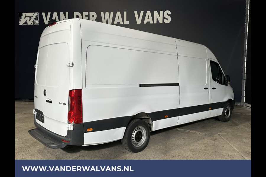 Mercedes-Benz Sprinter 317 CDI 170pk L3H2 Euro6 Airco | Camera | Apple Carplay | Cruisecontrol Android Auto, Chauffeursstoel, Stoelverwarming, Bijrijdersbank