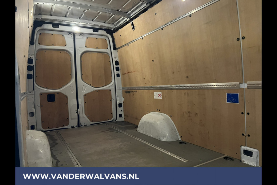 Mercedes-Benz Sprinter 317 CDI 170pk L3H2 Euro6 Airco | Navigatie | Camera | Apple Carplay | Android Auto Chauffeursstoel, Bijrijdersbank