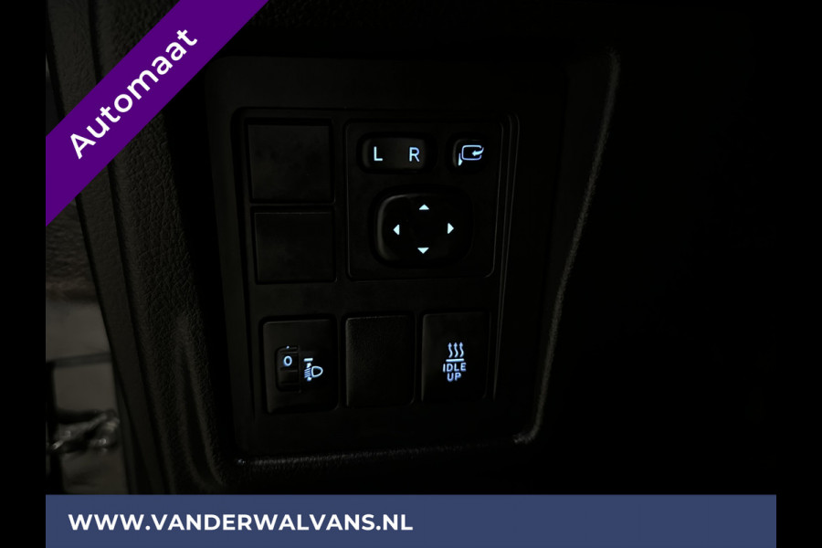 Toyota Land Cruiser 2.8 D-4D-F 177pk Automaat 3000kg Trekhaak Euro6 Airco | Camera | Navigatie | LM velgen Cruisecontrol, Parkeersensoren, Stoelverwarming, Verwarmde voorruit