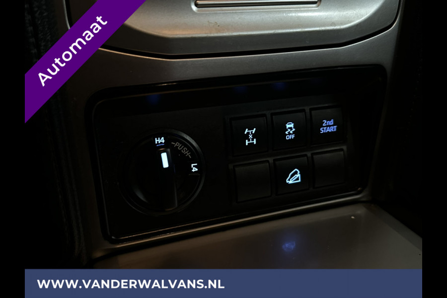 Toyota Land Cruiser 2.8 D-4D-F 177pk Automaat 3000kg Trekhaak Euro6 Airco | Camera | Navigatie | LM velgen Cruisecontrol, Parkeersensoren, Stoelverwarming, Verwarmde voorruit