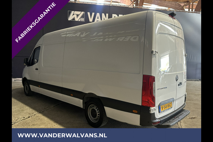 Mercedes-Benz Sprinter 317 CDI 170pk L3H2 Fabrieksgarantie Euro6 Airco | Camera | Apple Carplay | Cruisecontrol Android Auto, Parkeersensoren, Stoelverwarming, Bijrijdersbank