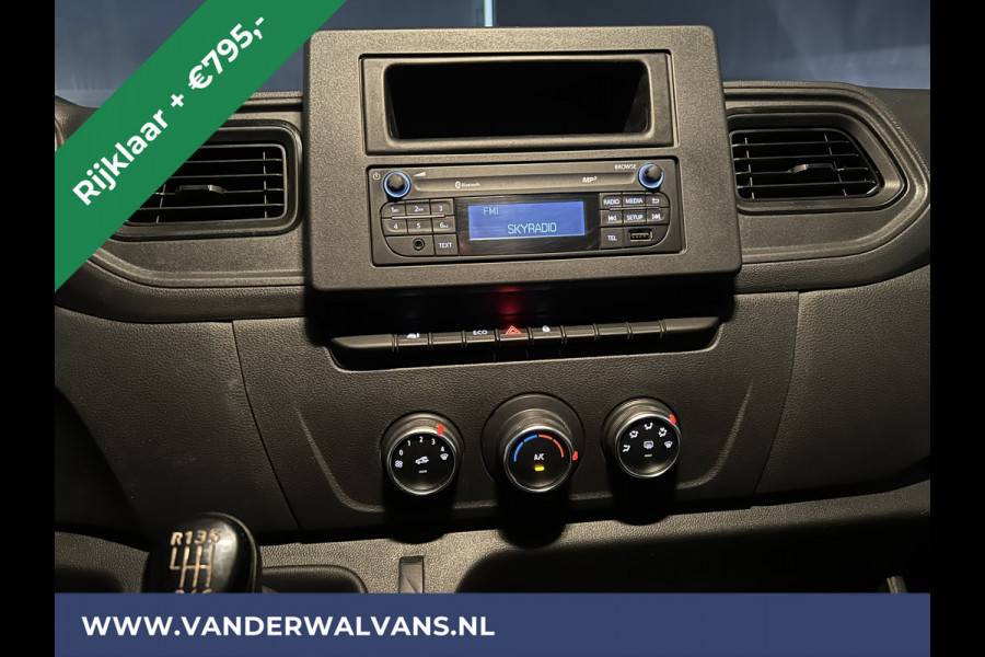 Renault Master 2.3 dCi 135 pk RIJKLAAR Pick up Open laadbak Dubbele cabine Euro6 Airco | 7-Zits | 2500kg Trekhaak Bluetooth-telefoonvoorbereiding