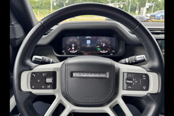 Land Rover Defender 110 P400e | Urban | Meridian | Stoelkoeling |