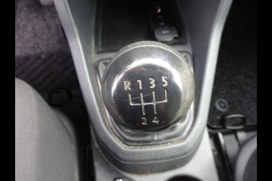 Volkswagen Caddy 2.0 TDI L2H1 BMT Maxi AIRCO NAVIGATIE CRUISE CONTROL