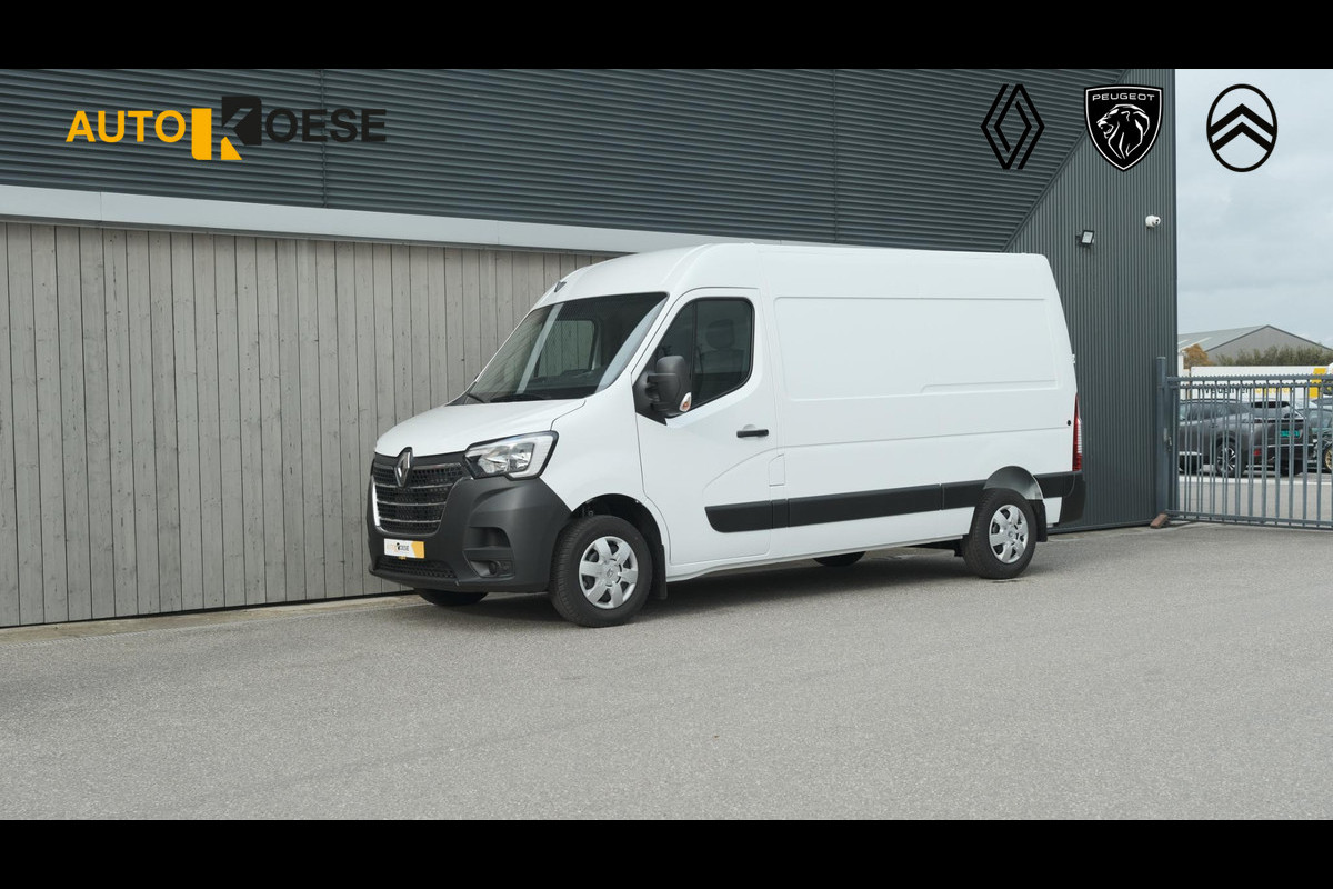 Renault Master T33 2.3 dCi 135 L2H2 Comfort | Direct Leverbaar | Navigatie | Parkeersensoren | Airco | Cruise Control Renault Master T33 2.3 dCi 135 L2H2 Comfort | Direct Leverbaar | Navigatie | Parkeersensoren | Airco | Cruise Control
