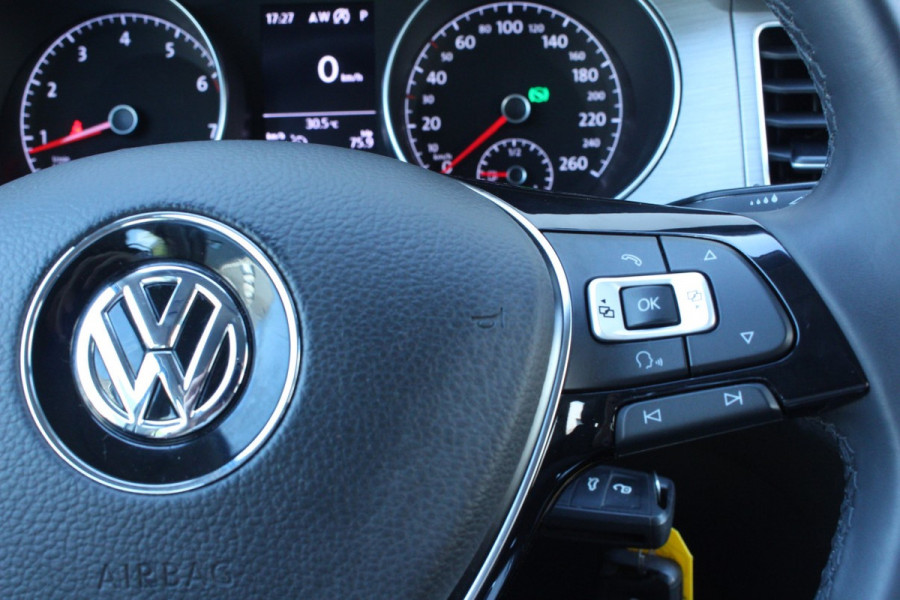 Volkswagen Golf Sportsvan 1.4 TSI DSG Highline 2eEIG! NAV BT TREKHAAK STOELVW '18