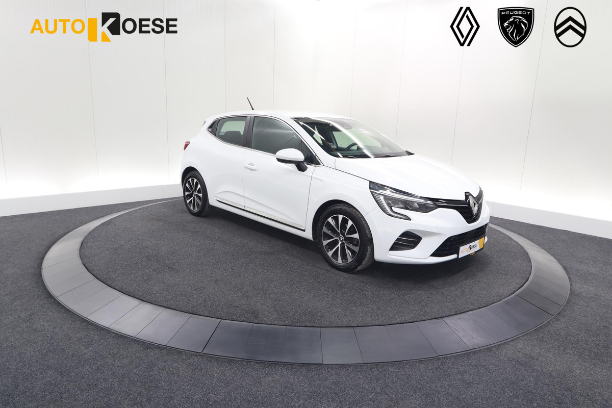 Renault Clio TCe 100 Bi-Fuel Intens | Camera | Navigatie | Parkeersensoren | Apple Carplay Renault Clio TCe 100 Bi-Fuel Intens | Camera | Navigatie | Parkeersensoren | Apple Carplay