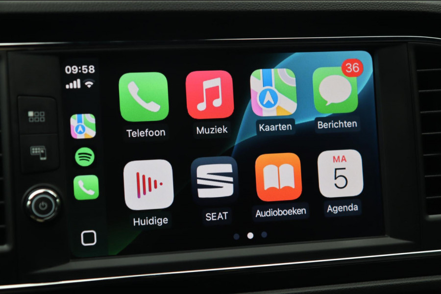Seat León ST 1.4 EcoTSI FR / LEDER / PDC V+A / CARPLAY / STOELVERW / 18''