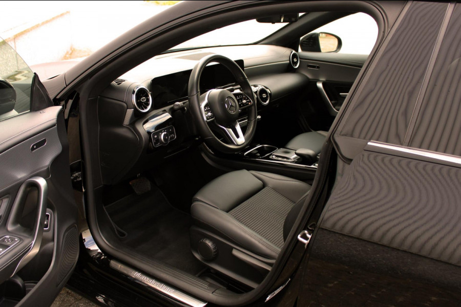 Mercedes-Benz CLA-Klasse Shooting Brake CLA 250 e Plug-In Hybrid Progressive Night, Carplay, 18”