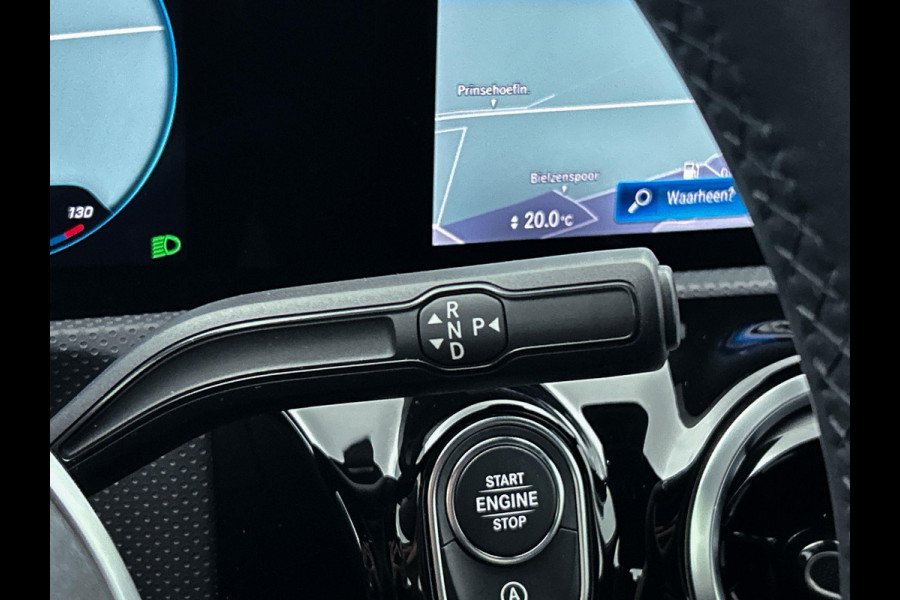 Mercedes-Benz A-Klasse 180 Business Solution(Dealer onderhoud, Navi Groot, StoelV, Carplay, Etc)