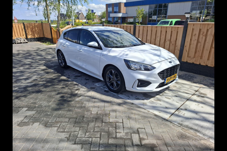 Ford Focus 1.0 EcoBoost Titanium Business