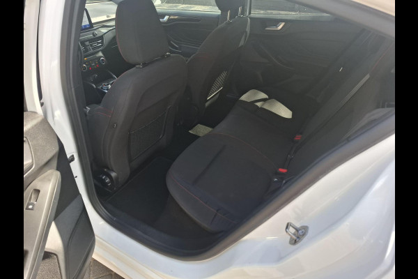 Ford Focus 1.0 EcoBoost Titanium Business