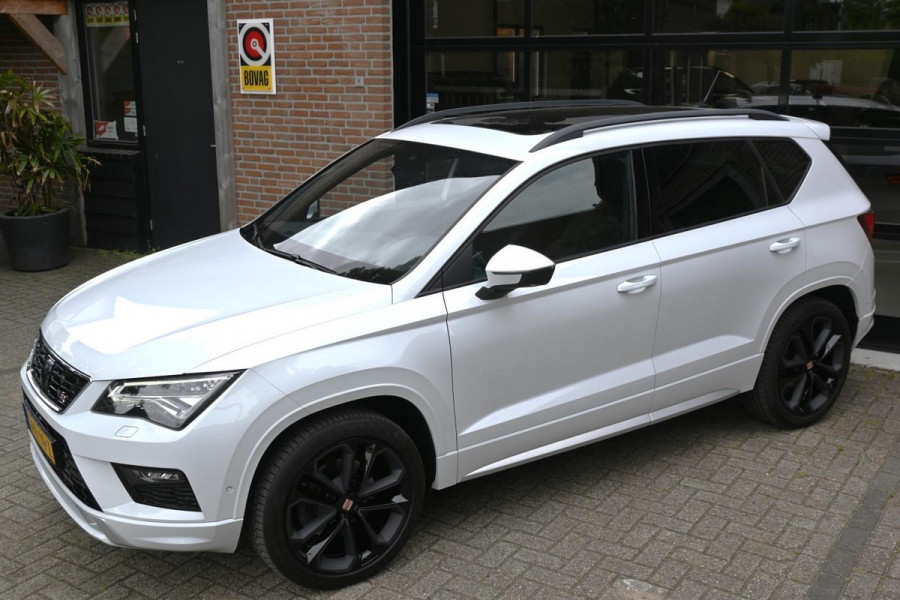 Seat Ateca 2.0 EcoTSI FR 4DRIVE Pano A.Cruise Cam 190PK ´17