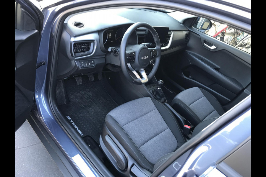 Kia Stonic 1.2 ComfortLine 7 JAAR GARANTIE
