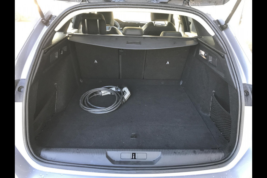 Peugeot 308 SW 1.6 HYbrid 180 Allure Pack Business