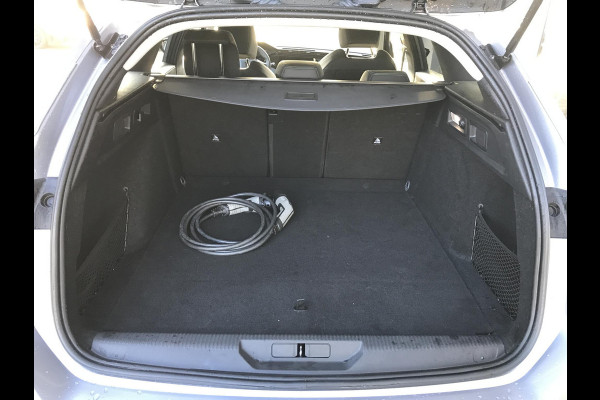 Peugeot 308 SW 1.6 HYbrid 180 Allure Pack Business