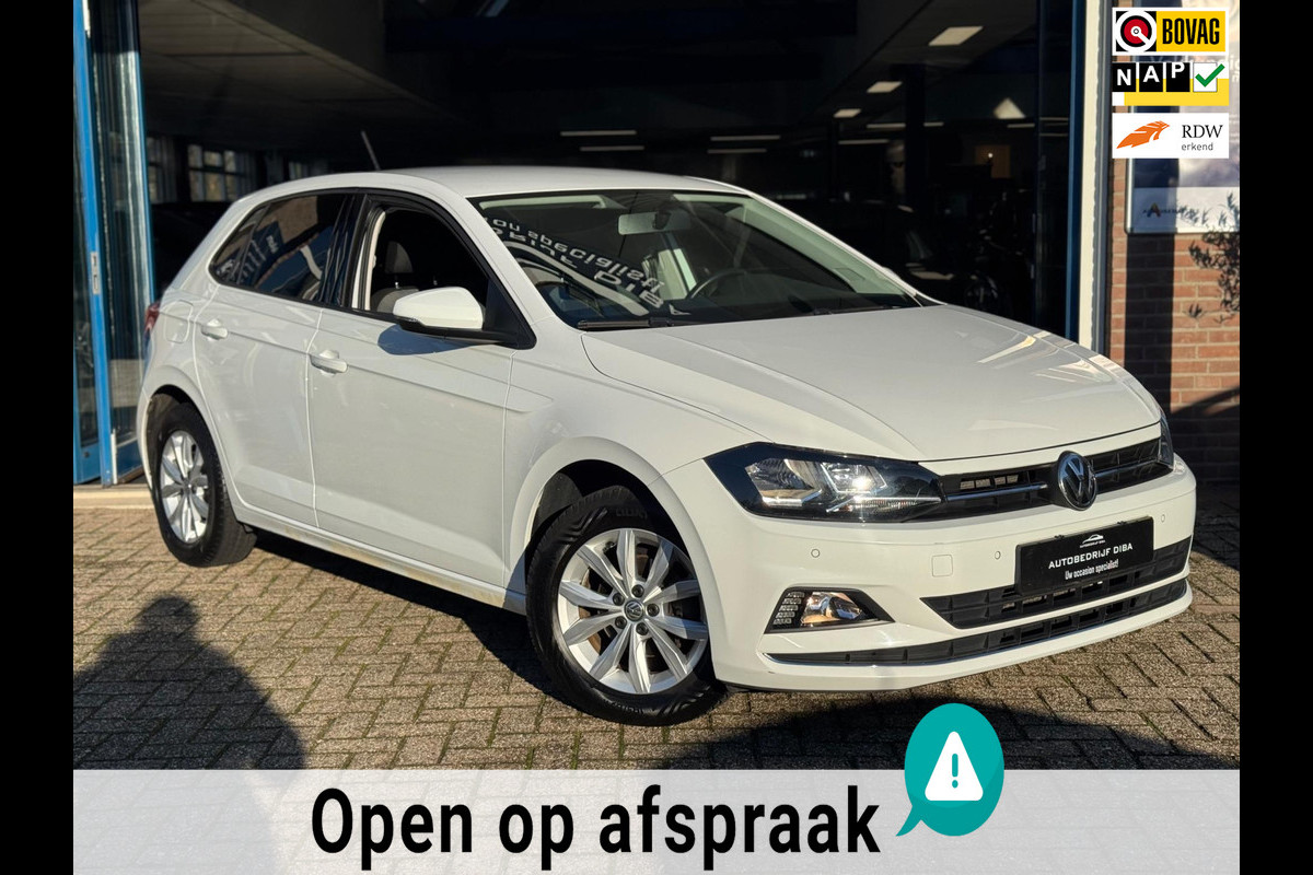 Volkswagen Polo 1.0 TSI Comfortline 2018 AUT NAVI AIRCO NAP! Volkswagen Polo 1.0 TSI Comfortline 2018 AUT NAVI AIRCO NAP!