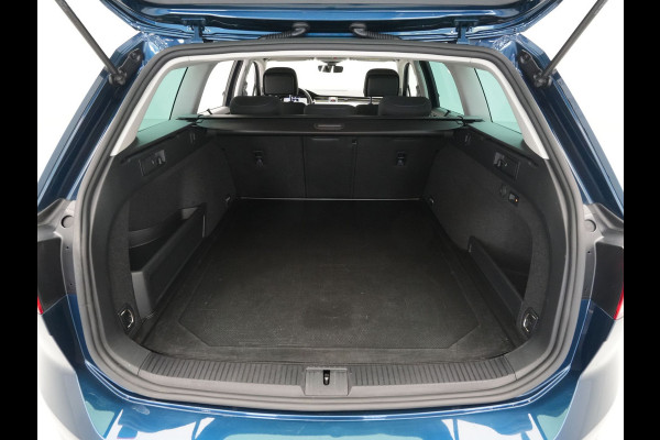 Volkswagen Passat Variant 1.4 TSI 218pk PHEV GTE Navi Pro Trekhaak Camera Stoelverwarming 84