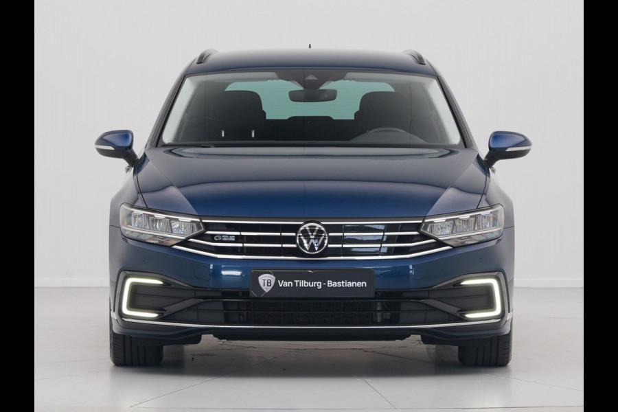 Volkswagen Passat Variant 1.4 TSI 218pk PHEV GTE Navi Pro Trekhaak Camera Stoelverwarming 84