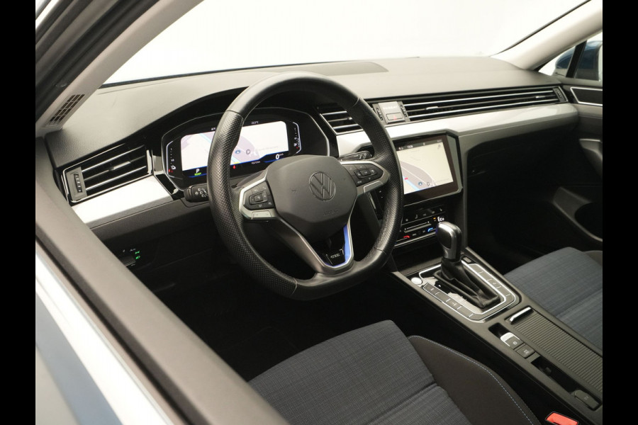 Volkswagen Passat Variant 1.4 TSI 218pk PHEV GTE Navi Pro Trekhaak Camera Stoelverwarming 84