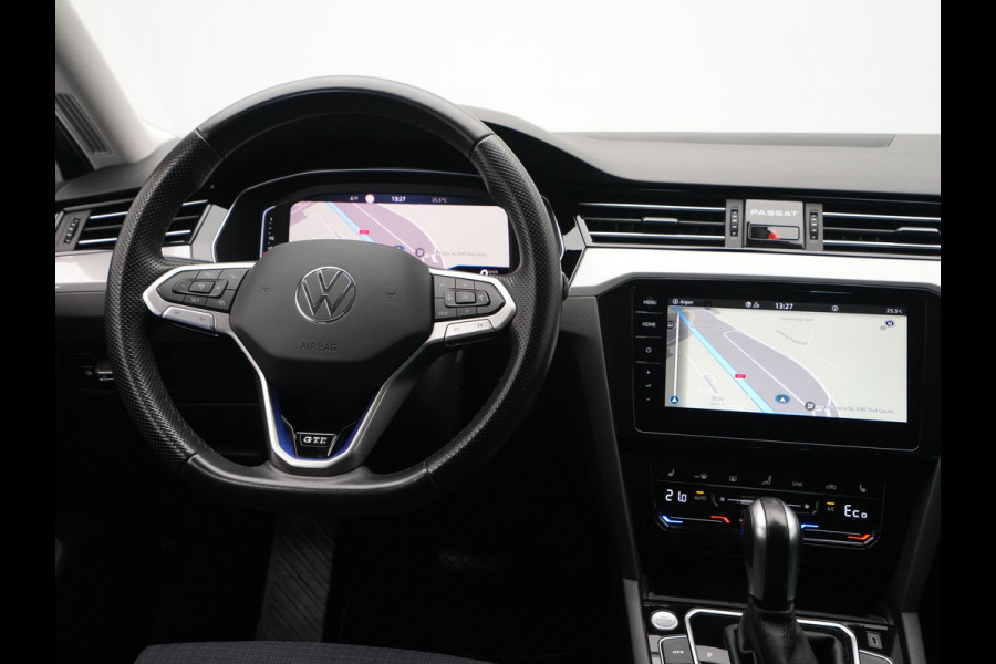 Volkswagen Passat Variant 1.4 TSI 218pk PHEV GTE Navi Pro Trekhaak Camera Stoelverwarming 84