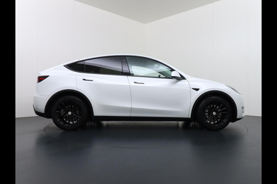 Tesla Model Y 78 kwh Long Range AUTOPILOT | LEDER | TESLA GARANTIE T/M 12-2026
