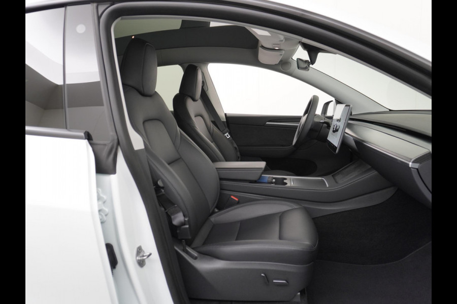Tesla Model Y 78 kwh Long Range AUTOPILOT | LEDER | TESLA GARANTIE T/M 12-2026